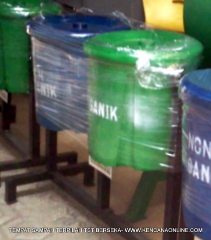 TST BerSeka Trash Bin E